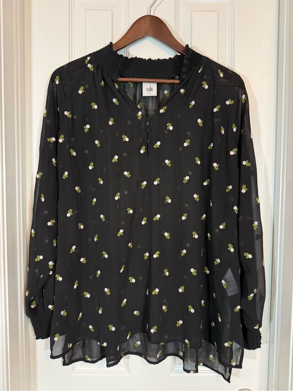 Cabi Sheer Embroidered Floral Blouse Size Small Black Long Sleeve Boho Top